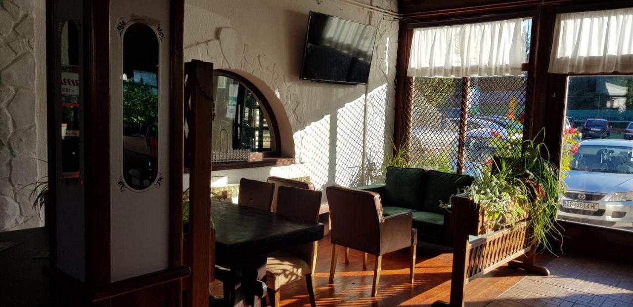 Rooms Brig Duga Resa Dış mekan fotoğraf